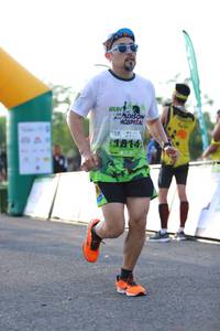 BIB: 1814
                            <button type="button" onclick="openModal(3642833)" class="btn btn-primary btn-sm float-right btn-popup" data-toggle="modal" data-target=".modal-high-quality">
                        <i class="fas fa-shopping-cart"></i> Add to Cart
                    </button>
                                            <button type="button" onclick="isThisMe(3642833, true)" class="btn btn-success btn-sm float-right btn-popup btn-isme hidden" data-toggle="tooltip" data-placement="bottom" title="นี่คือรูปของคุณใช่ไหม คลิกที่นี่เพื่อเอาเข้าอัลบั้ม">
                        <i class="fas fa-plus"></i> Add to album
                    </button>
                    <button type="button" onclick="isThisMe(3642833, false)" class="btn btn-warning btn-sm float-right btn-popup btn-isnotme hidden">
                        <i class="fas fa-ban"></i> Remove from album
                    </button>